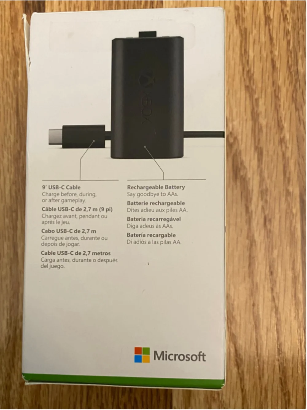 Xbox Rechargeable Battery and USB-C Cable One Size Black New
